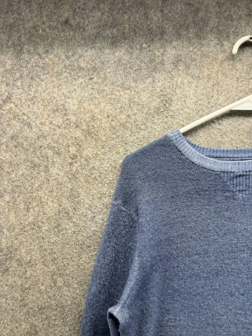 Johnnie-O Sweater Men Medium Blue Crew Neck Merino Wool Knit Pullover Casual